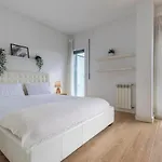 Lisbon East Residence